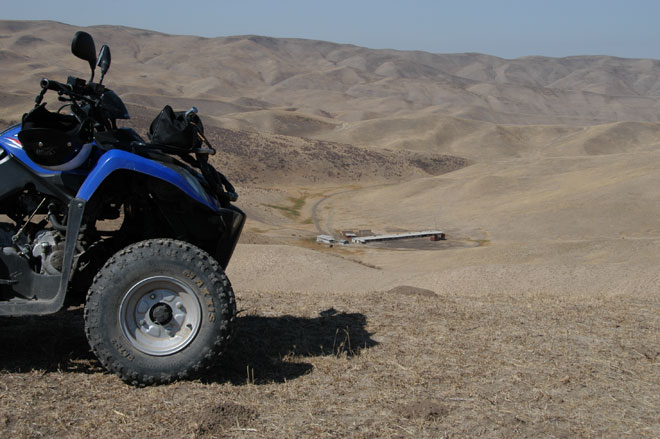Jeep, ATV 4x4 offroad adventure tour from Kyrgyzstan in the Taklamakan desert (China)