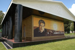 Ruh Ordo Museum und Chingiz Aitmatov